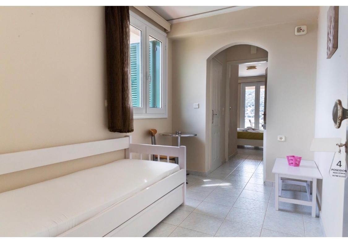 Poseidon Apartments Agia Efimia Buitenkant foto