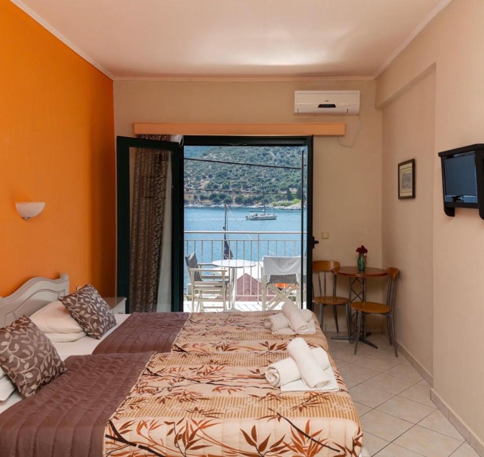 Poseidon Apartments Agia Efimia Buitenkant foto