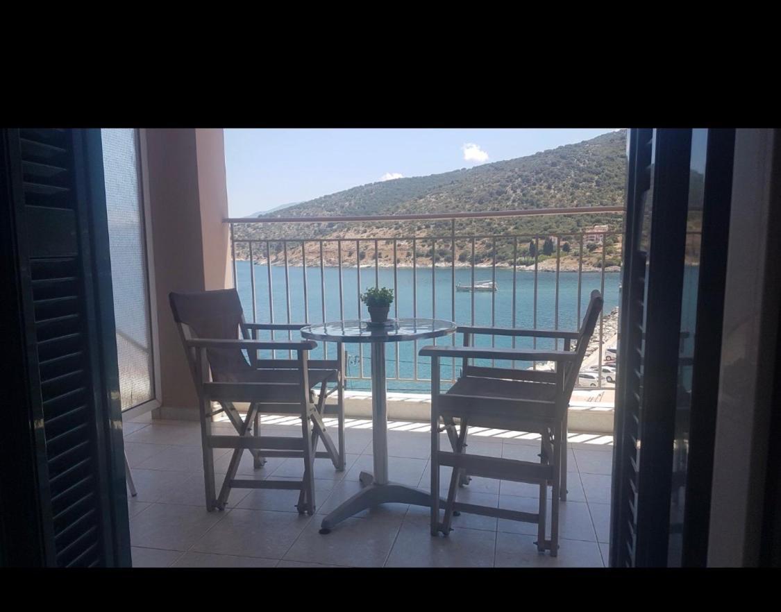 Poseidon Apartments Agia Efimia Buitenkant foto